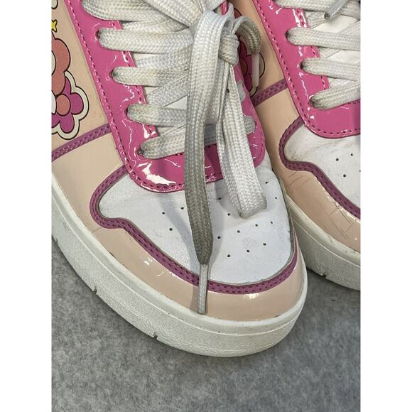 Girls Barbie Low Top Sneakers Pink and white Size 8 - Picture 3 of 15